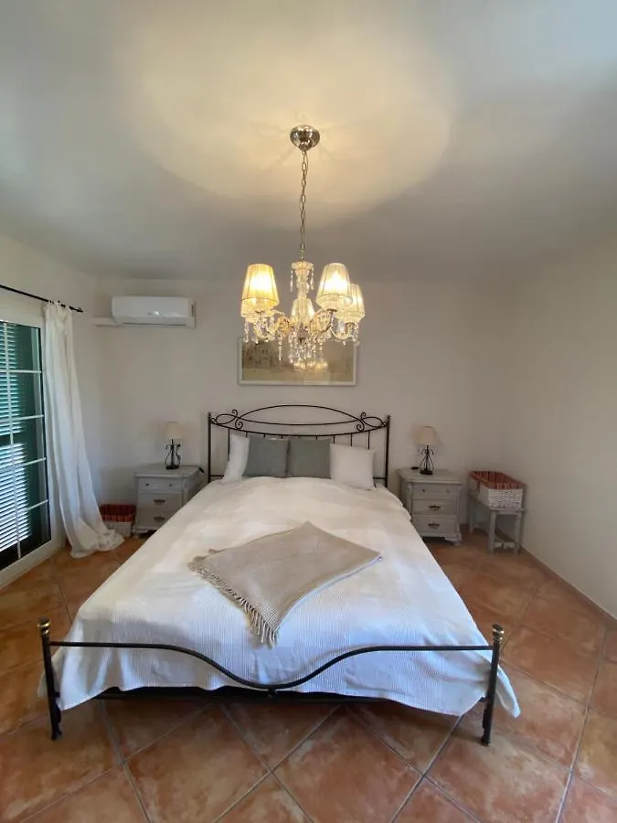 Villa Limon 0*, Cala Romantica (Mallorca) Spain